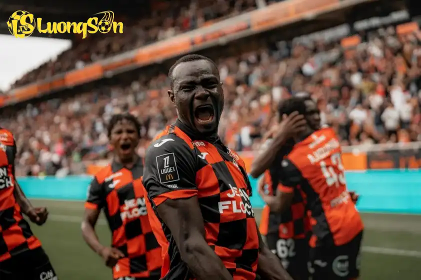 Lorient được đánh giá cao hơn trong trận đấu này. Ảnh: CLB Lorient được đánh giá cao hơn trong trận đấu này