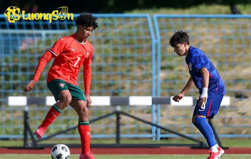 Cristiano Jr có màn thể hiện ấn tượng tại giải giao hữu Vlatko Markovic