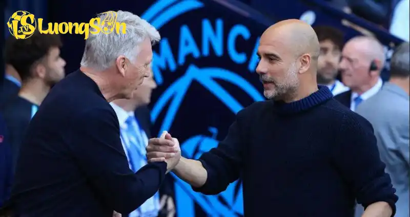 Moyes ít khi có được niềm vui trước đồng nghiệp Pep Guardiola - Ảnh: Yahoo Moyes ít khi có được niềm vui trước đồng nghiệp Pep Guardiola